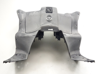 Aprilia Atlantic 125 05-12 Cockpit plastic above the knees