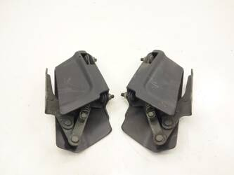 Piaggio X8 125 04-10 Tailgate Hinge