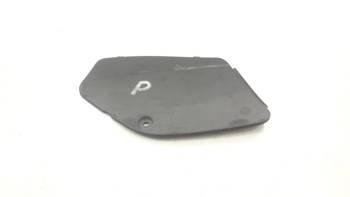 Mp3 400 500 14-18 Hpe Plastic Plug Right