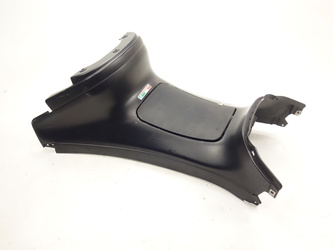 Piaggio X8 X-Evo 125 Plastic cover tunnel filler neck
