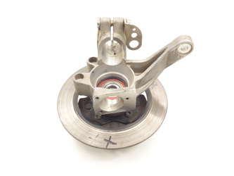 Microcar Due 6 19- Steering knuckle right hub