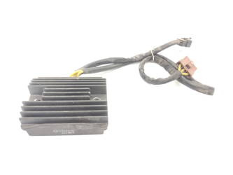 Piaggio Mp3 400 500 Regulator Napięcia
