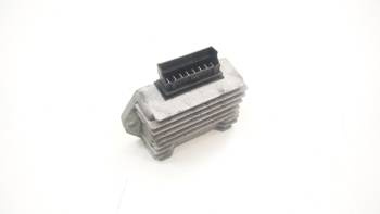 Piaggio Zip 2 50 2T Voltage Regulator