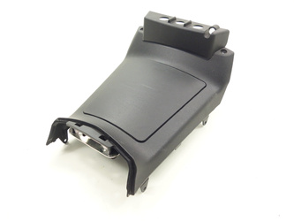 Piaggio mp3 530 22-25 Plastic cover tunnel filler