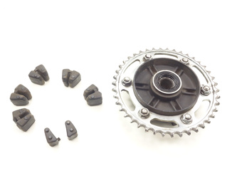 Honda Cbr 1000 Sc57 Fireblade Rear Wheel Hub Rubber