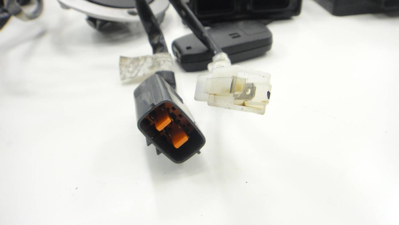 パーツ AKR KAWASAK 636 ZX6R 03-04 ZX6 TLUMIK WYDECH KOLEKTOR UKLAD