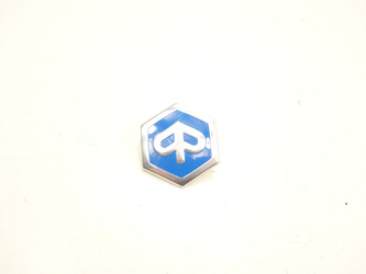 PIAGGIO mp3 400 530 22-25 Znaczek emblemat logo