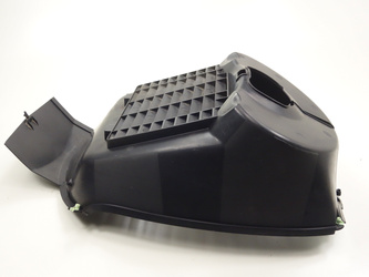 Peugeot Satelis 125 06-12 Nadkole przód plastik grill