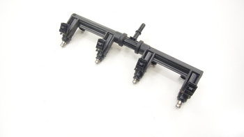 Honda Cb 650R  Listwa Wtryskowa Wtryski Kpl