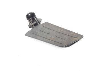 Peugeot Kisbee 50 4T 18- Left Passenger Footrest