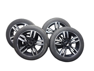 Microcar Due 6 19-24 Felgi z oponami komplet 15 cali