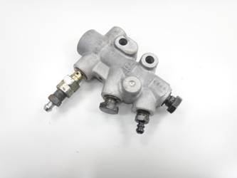 Piaggio Mp3 400 Lt Tee, System Distributor