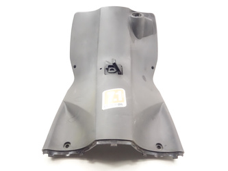 Peugeot Kisbee 50 2t Cockpit plastic above the knees