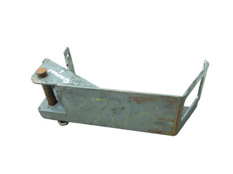 Tennant M20 Sweeper Frame Mount 1022318