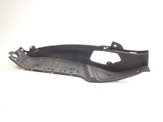 Piaggio X8 X-Evo 125 Left skid floor