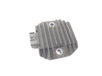 X-Max Skycruiser 125 10-14 Voltage Regulator