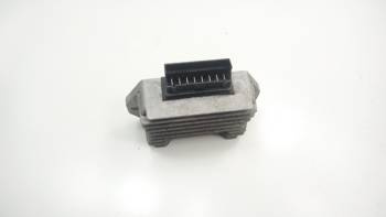 Piaggio Zip 2 50 2T Regulator Napięcia