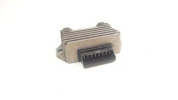 Piaggio Zip 2 50 Voltage Regulator
