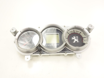Peugeot Citystar 50 2t Odometer clock display
