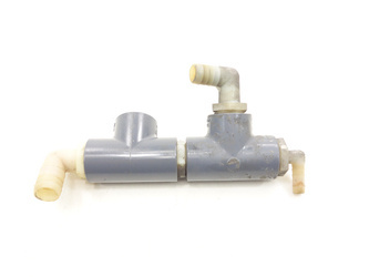 Tennant M20 Sweeper Tee Fluid Manifold