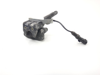 Piaggio Mp3 125 07-11 Vertical Lock Clamp