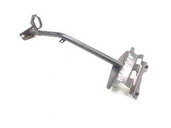 Piaggio Mp3 125 06-11 Frame Mounting Front