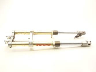 Peugeot Xp6 50 front shelf suspension