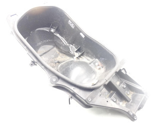 T-Max 530 Dx 17-18 Kufer Nocnik Schowek Na Kask