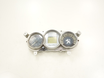 Peugeot Citystar 50 2t Odometer clock display