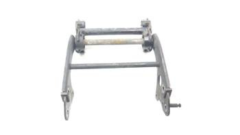 Majesty Skyliner 125 Swingarm Engine Mount