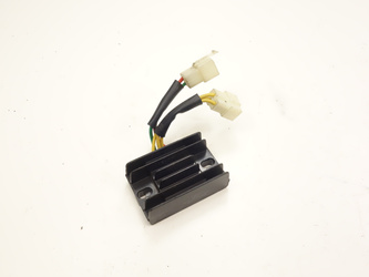 Peugeot Kissbe 50 4T 18-21 Regulator napięcia