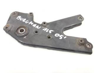 Suzuki Burgman 125 03-06 Swingarm, Muffler Mount