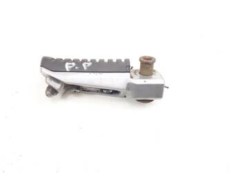 Kawasaki Gtr 1400 07-09 Right Driver Footrest