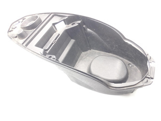 Peugeot Kisbee 50 4T 18- Kufer Schowek