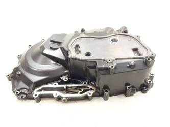 The cover covers the Can-am Spyder Rotax 1330