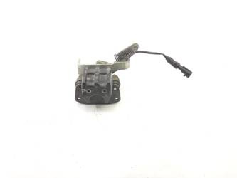 Piaggio Mp3 Yourban 300 Vertical Lock Clamp