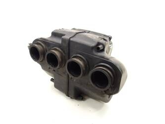 Suzuki Bandit 600 00-04 Airbox Obudowa Filtra