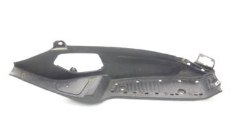 Piaggio Mp3 125 06-11 Podłoga Płoza Prawa