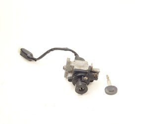 Peugeot Kisbee 50 4t Ignition switch with key