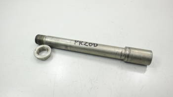 Suzuki Gsx-R 1000 L4 Wheel Axle Front