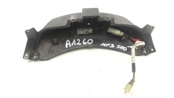 Mp3 400 500 14-18 Hpe Plastik Tył Pod Lampę