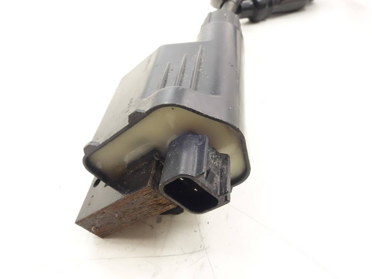 ふぅ PIASTA ŁOŻYSKO KOŁA LH/RH TYŁ KUGA 12- / 16- 4WD _ 2361440 _