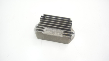 Piaggio Zip 2 50 Voltage Regulator