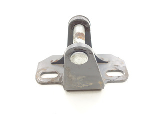 Tennant M20 Sweeper Hitch Mount 1018275