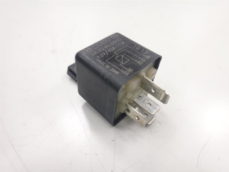 Piaggio X-Evo 125 Relay Circuit Breaker