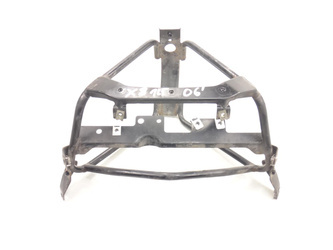 Piaggio X8 125 04-10 Frame Mounting the canopy