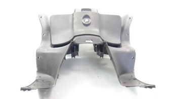 Aprilia Atlantic 500 Cockpit Plastic Before the Knees