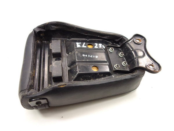 knoll1脚 Z型スチール脚 | 株式会社イエモン｜ちょっと大人の住環境を提案