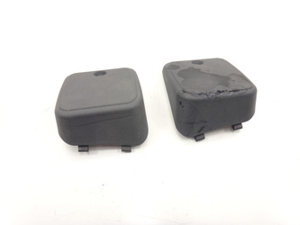 Piaggio Mp3 125 06-11 Plastic Plug 2Pcs