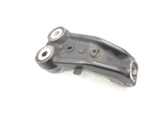 Metropolis 400 Steering Rod Mounting